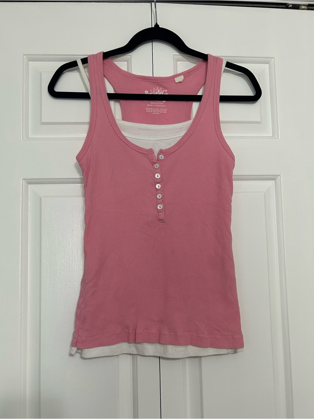 Y2K Pink Ribbed Henley Tank with White Contrast Layer